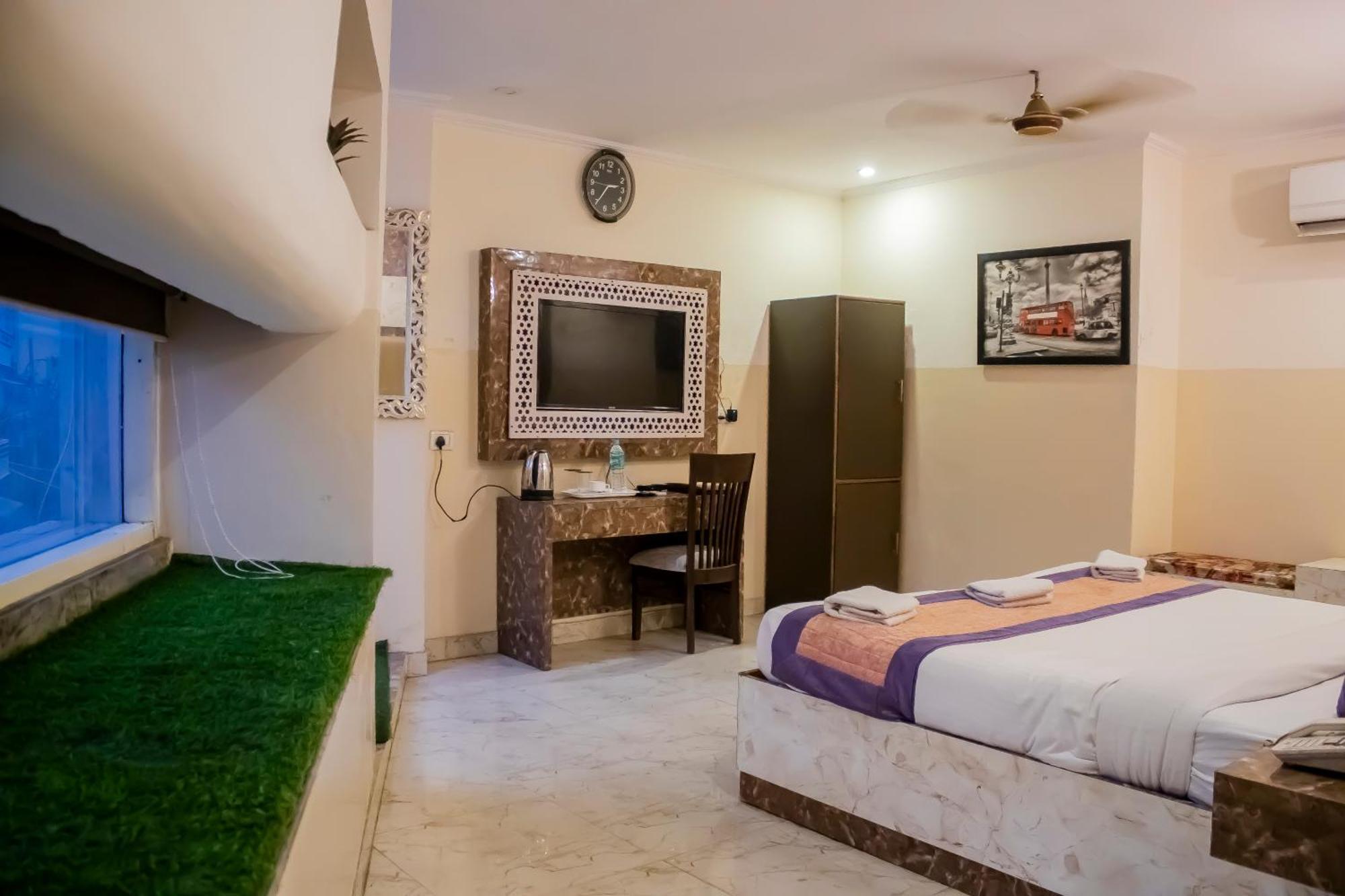 Hotel Airport City Near Delhi International Airport Ню Делхи Екстериор снимка