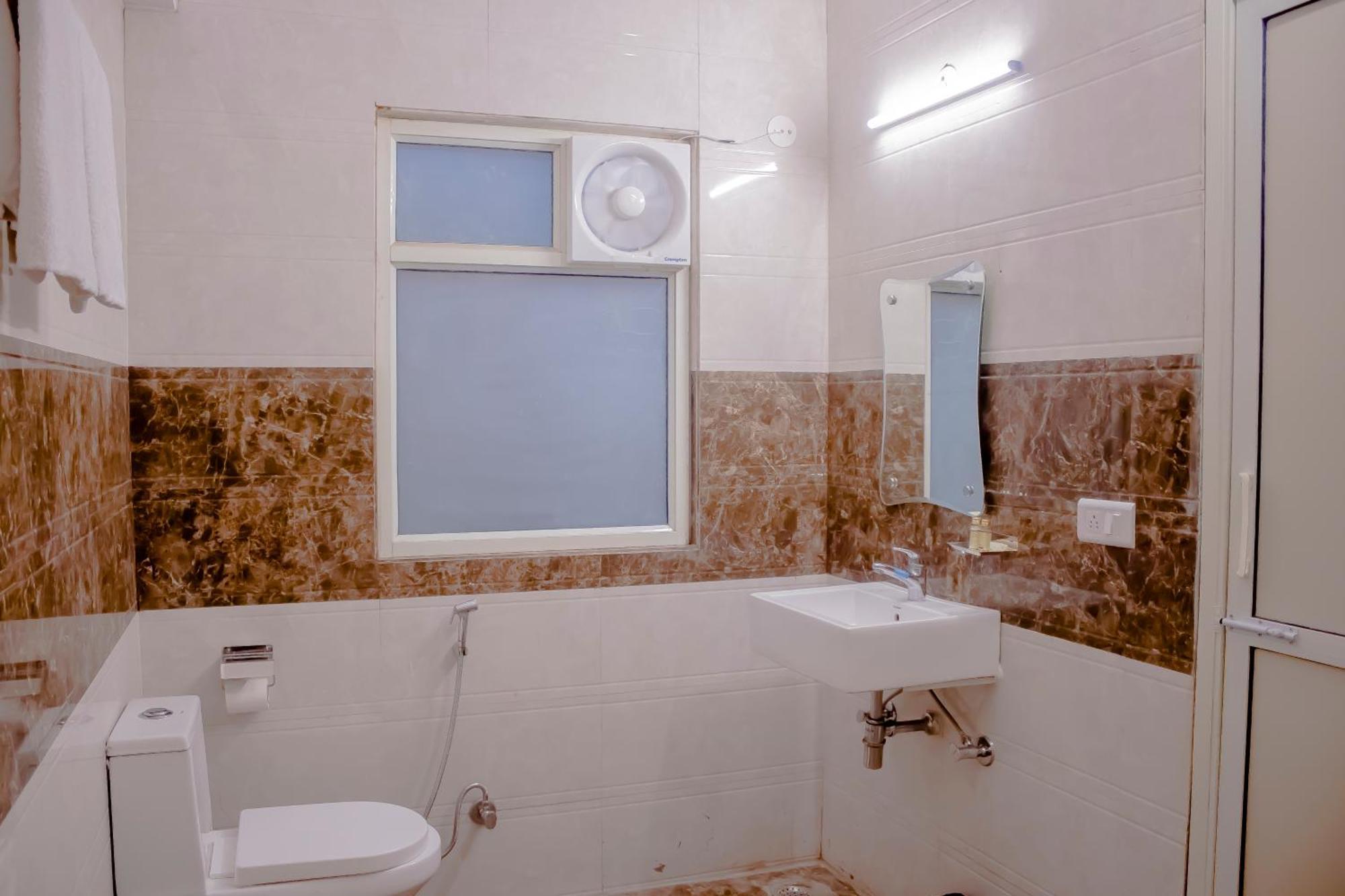 Hotel Airport City Near Delhi International Airport Ню Делхи Екстериор снимка