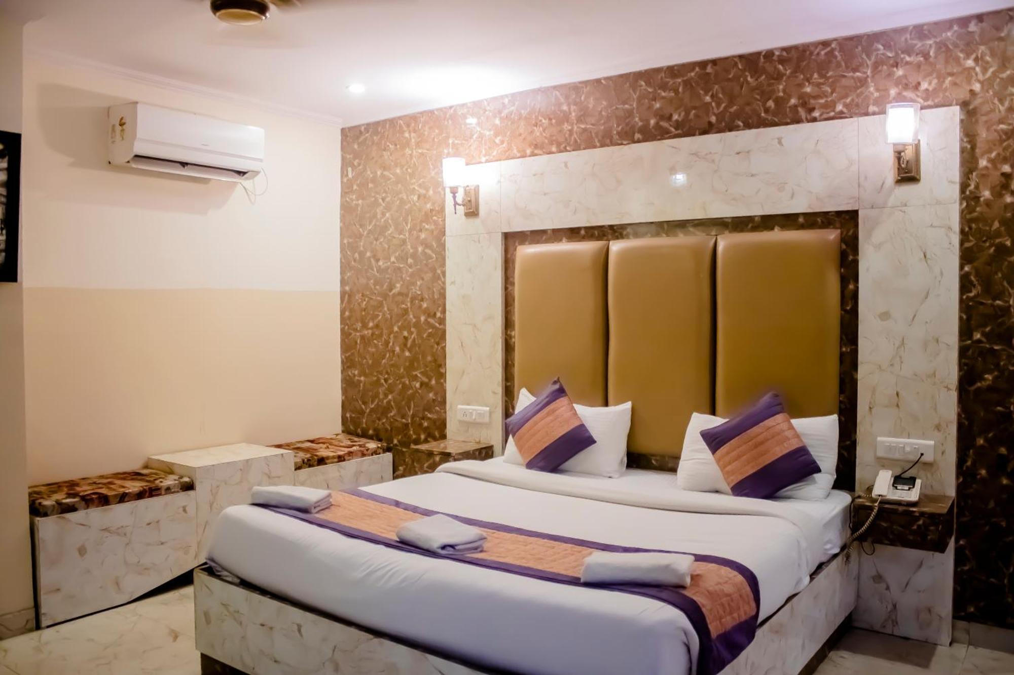 Hotel Airport City Near Delhi International Airport Ню Делхи Екстериор снимка