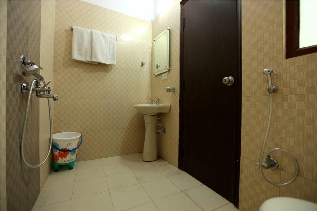 Hotel Airport City Near Delhi International Airport Ню Делхи Екстериор снимка